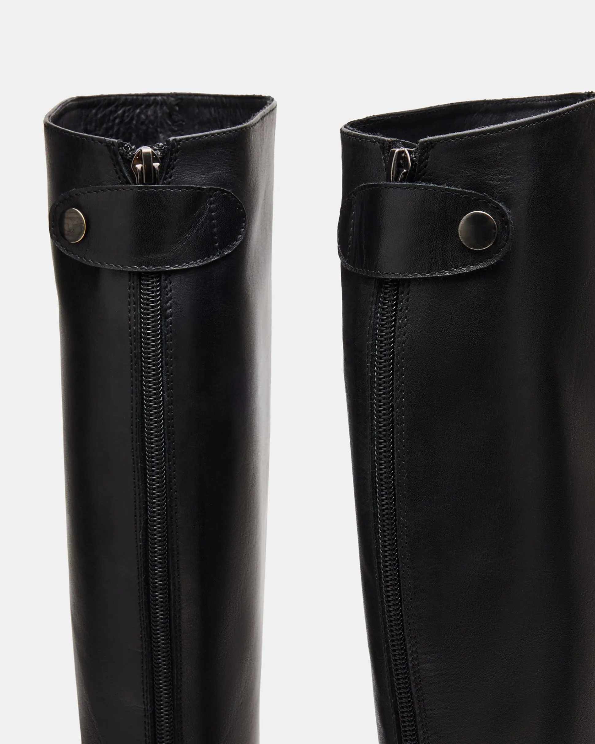 Beren Black Leather