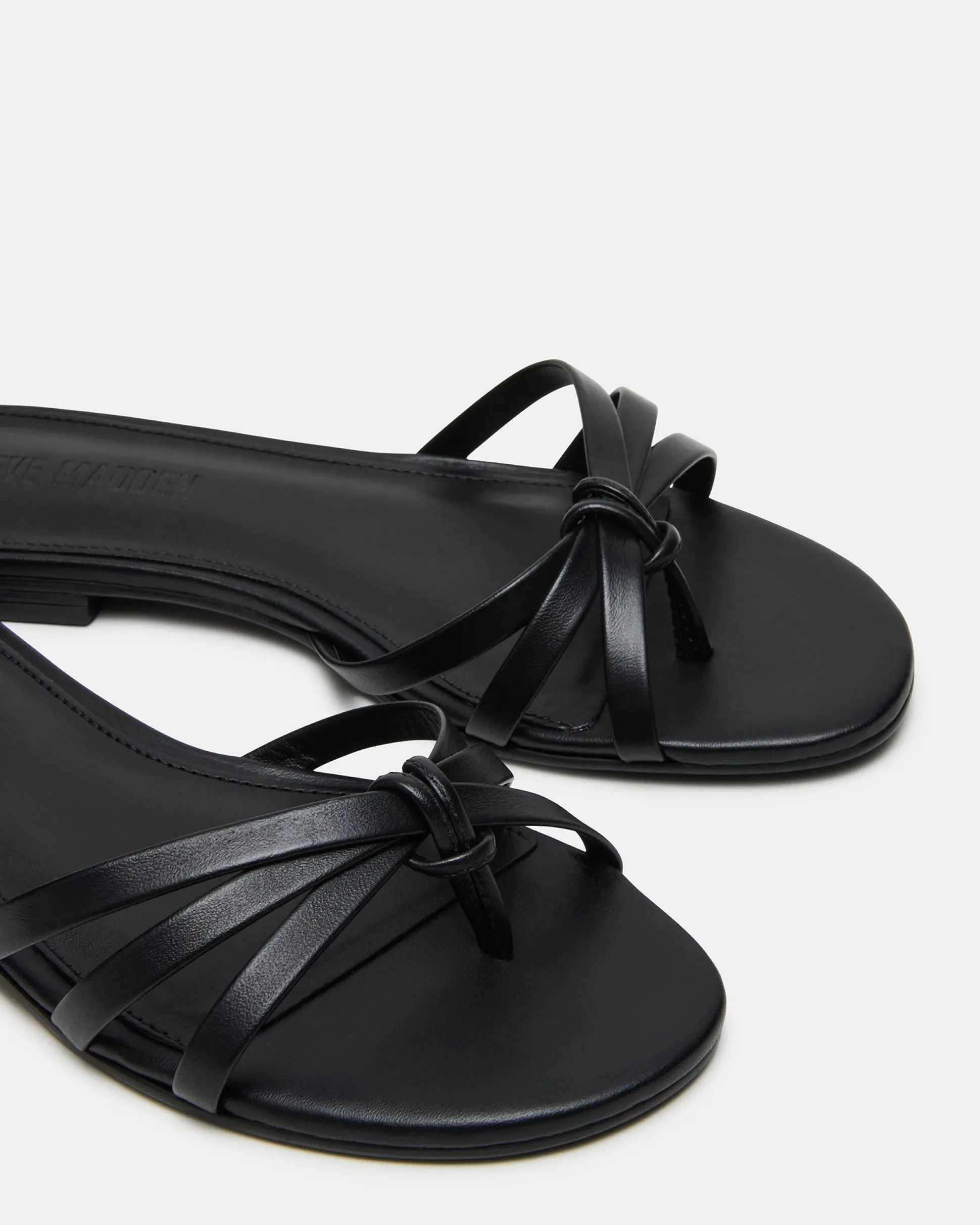 Calissi Black Leather