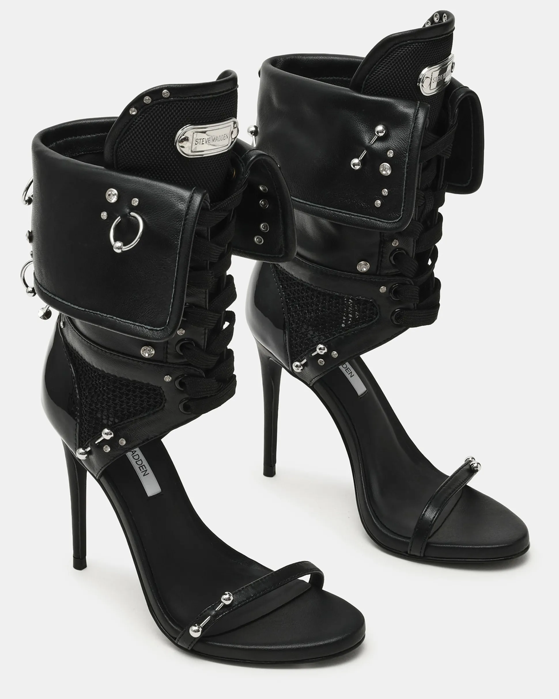 Casella Piercing Black