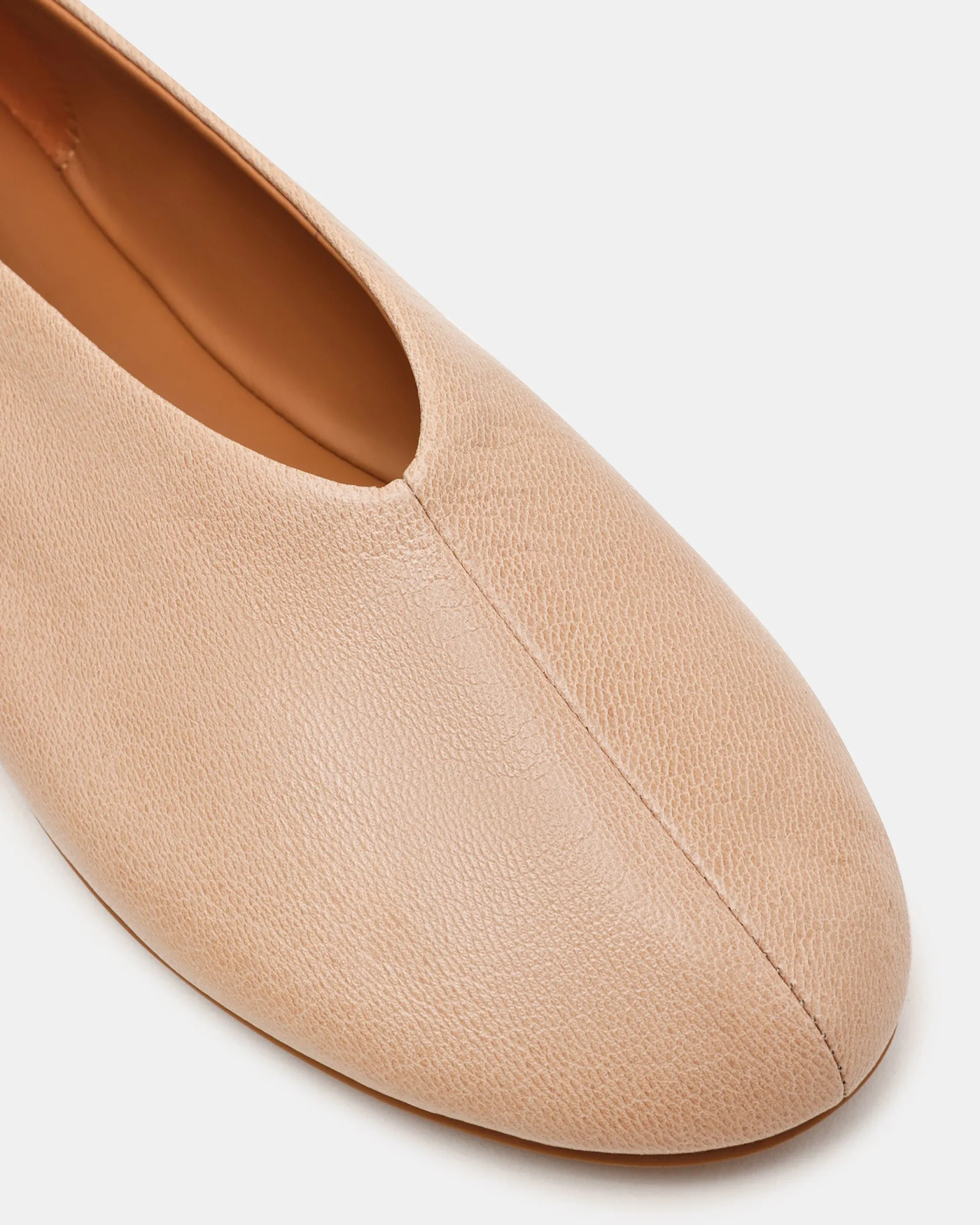 Cyntra Natural Leather