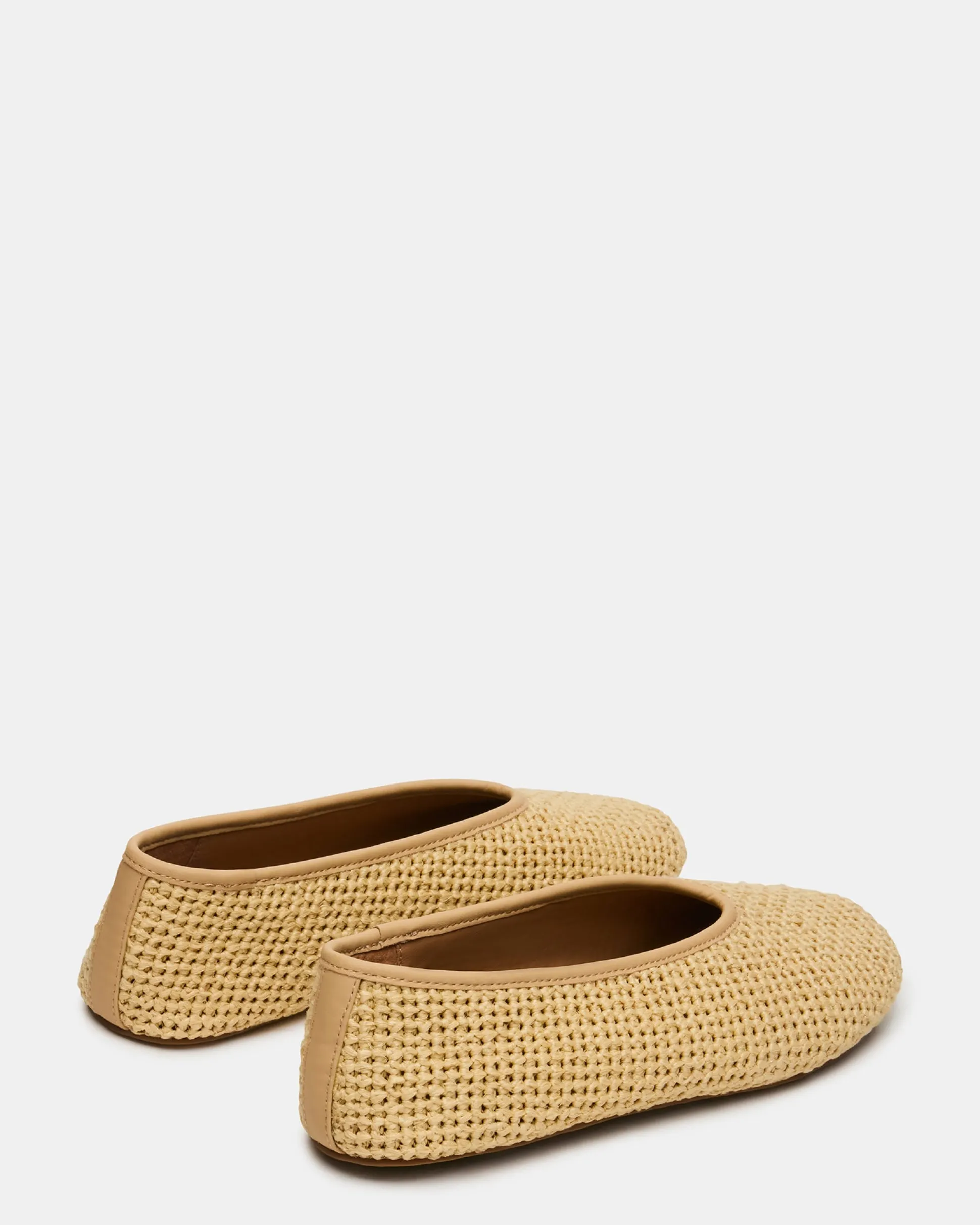 Cyntra Raffia