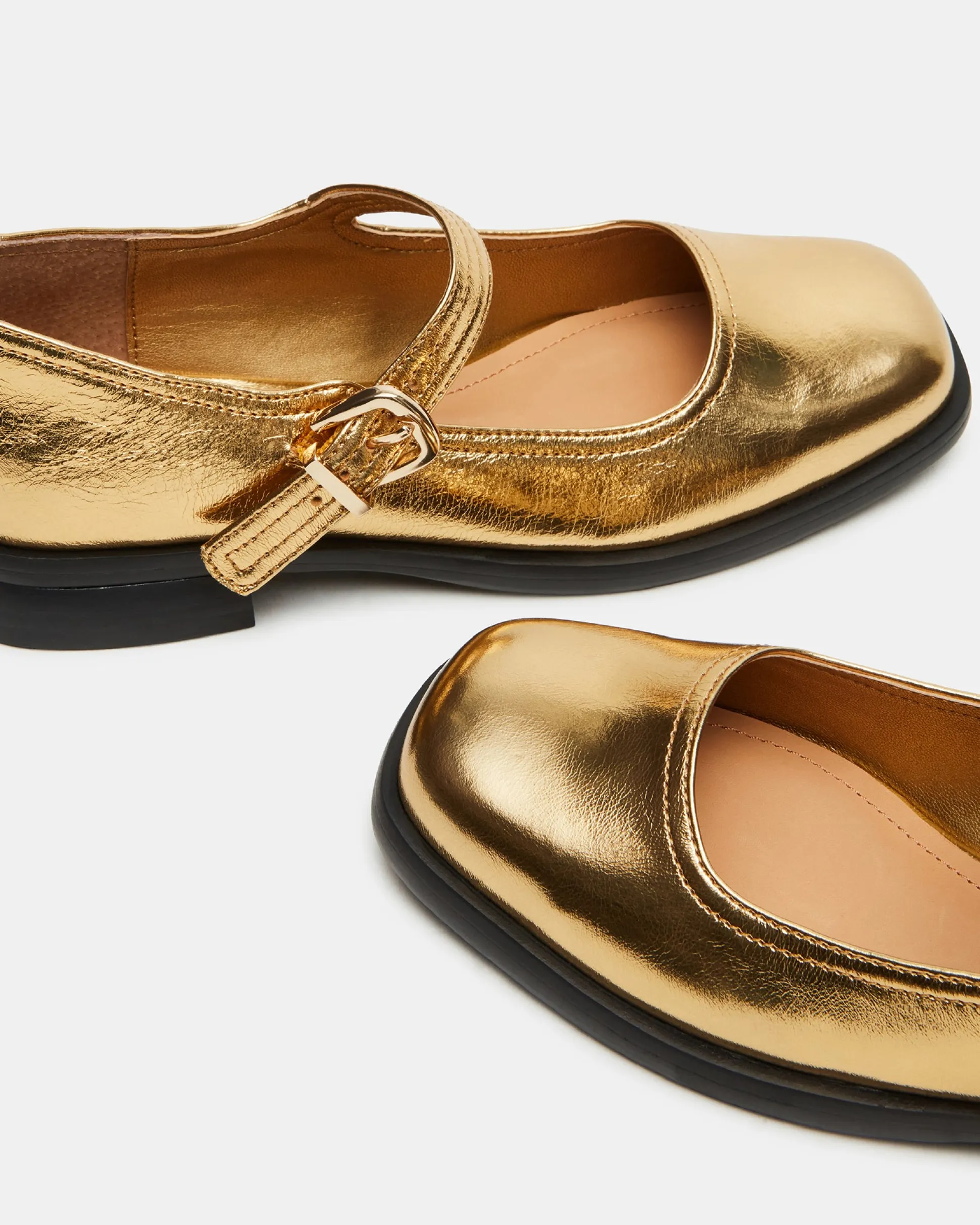 Delancy Gold Leather