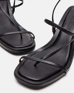 Diora Black