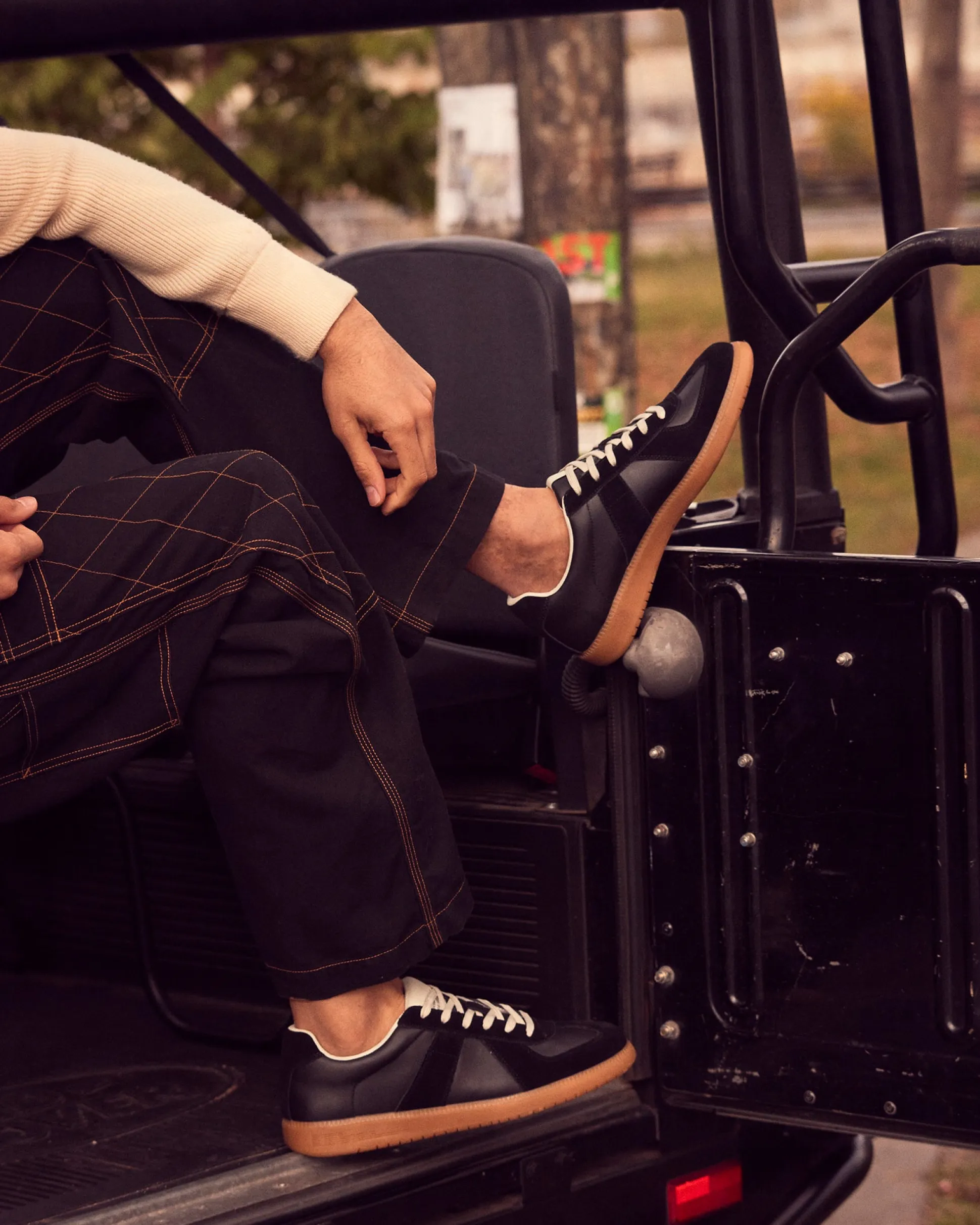 Dixon Black Leather