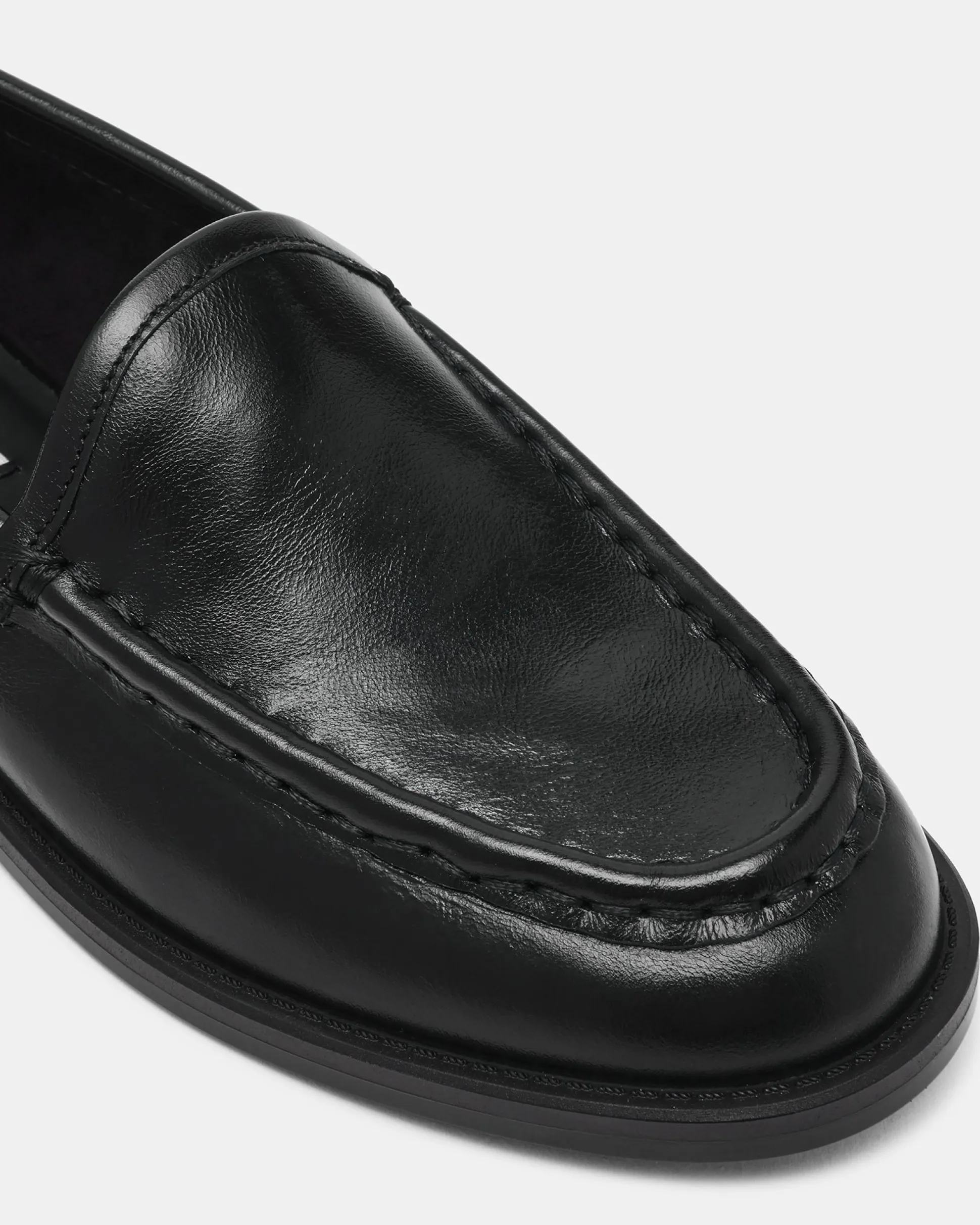 Drayce Black Leather