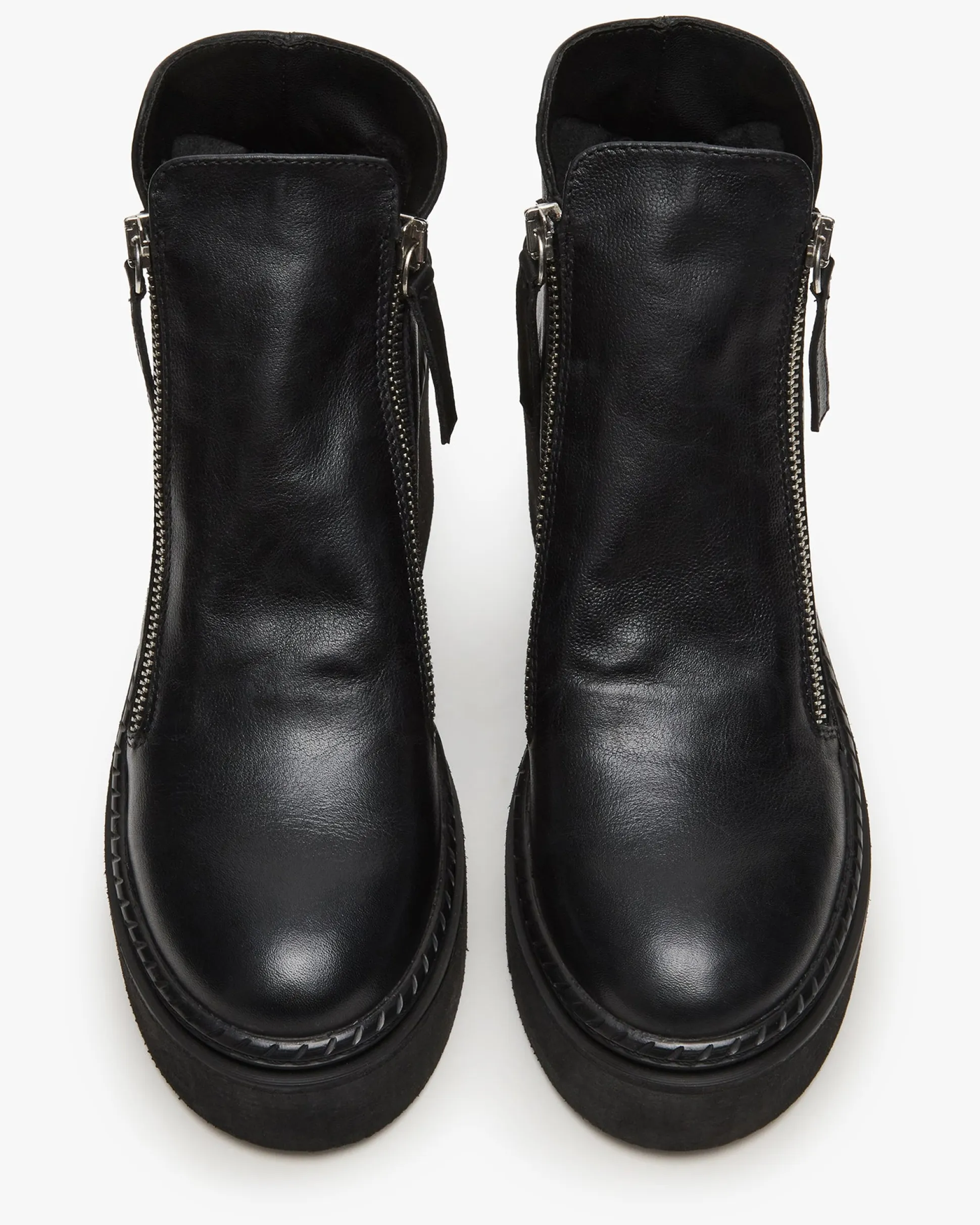 Drift Black Leather