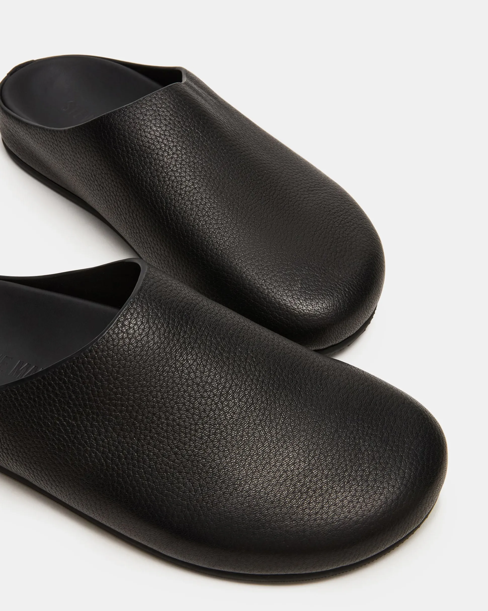 Fern Black Leather