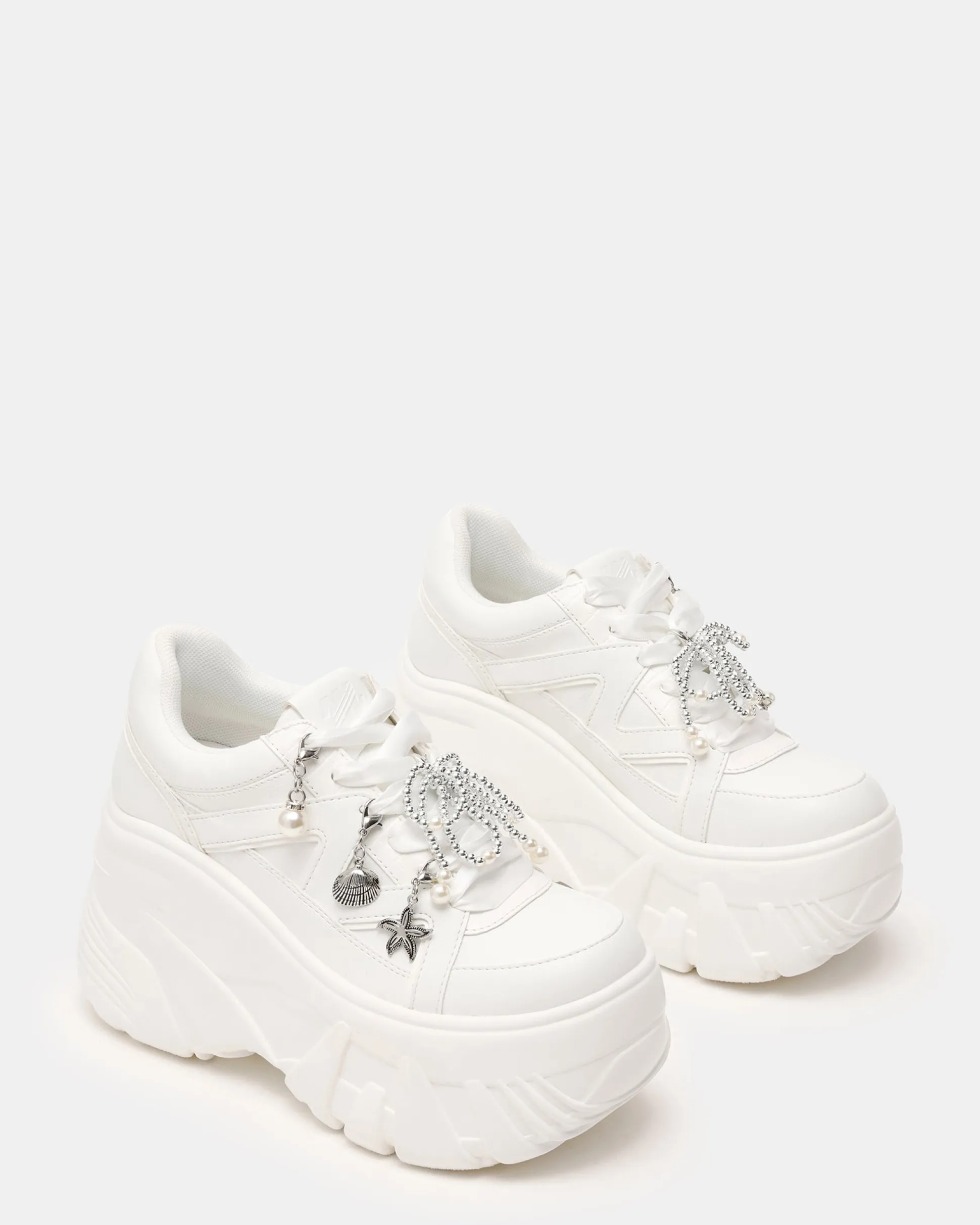 Fifi White