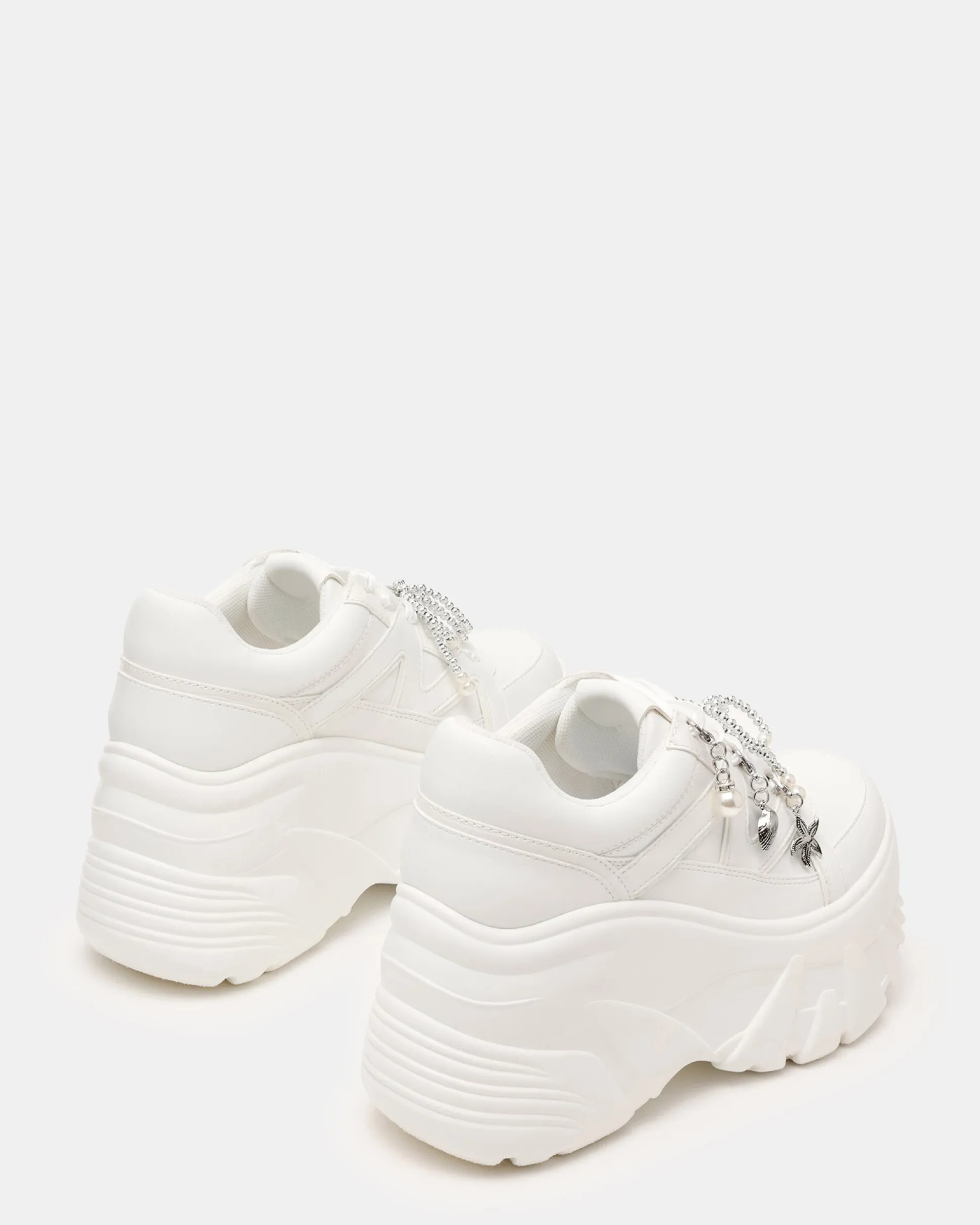 Fifi White