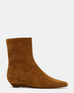Flaire Sand Suede