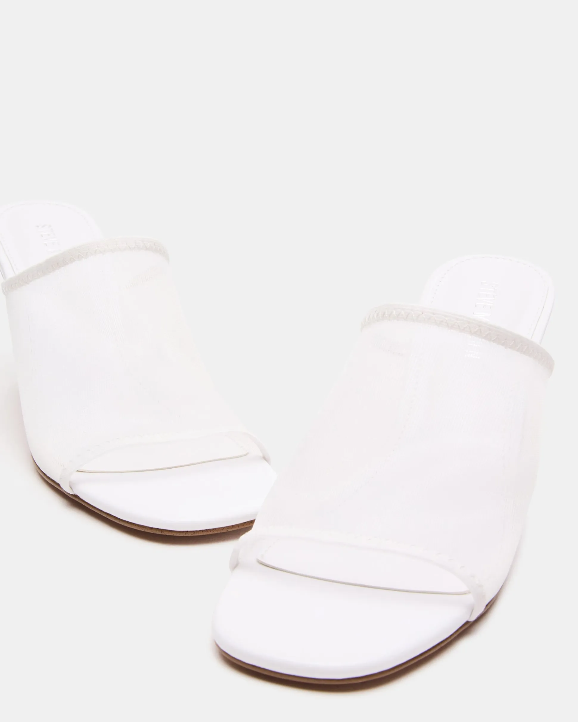 Gleam White
