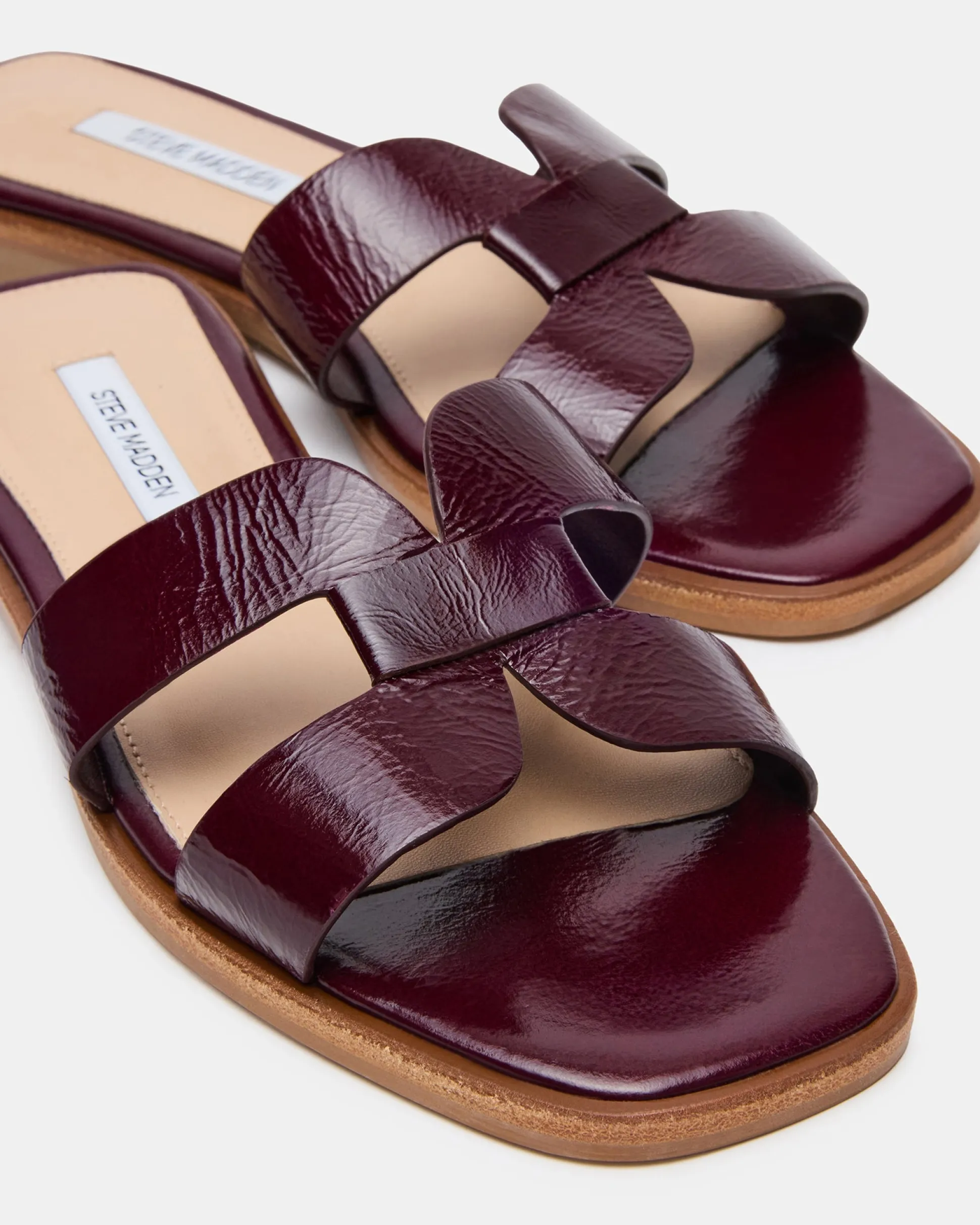 Hira Burgundy Leather