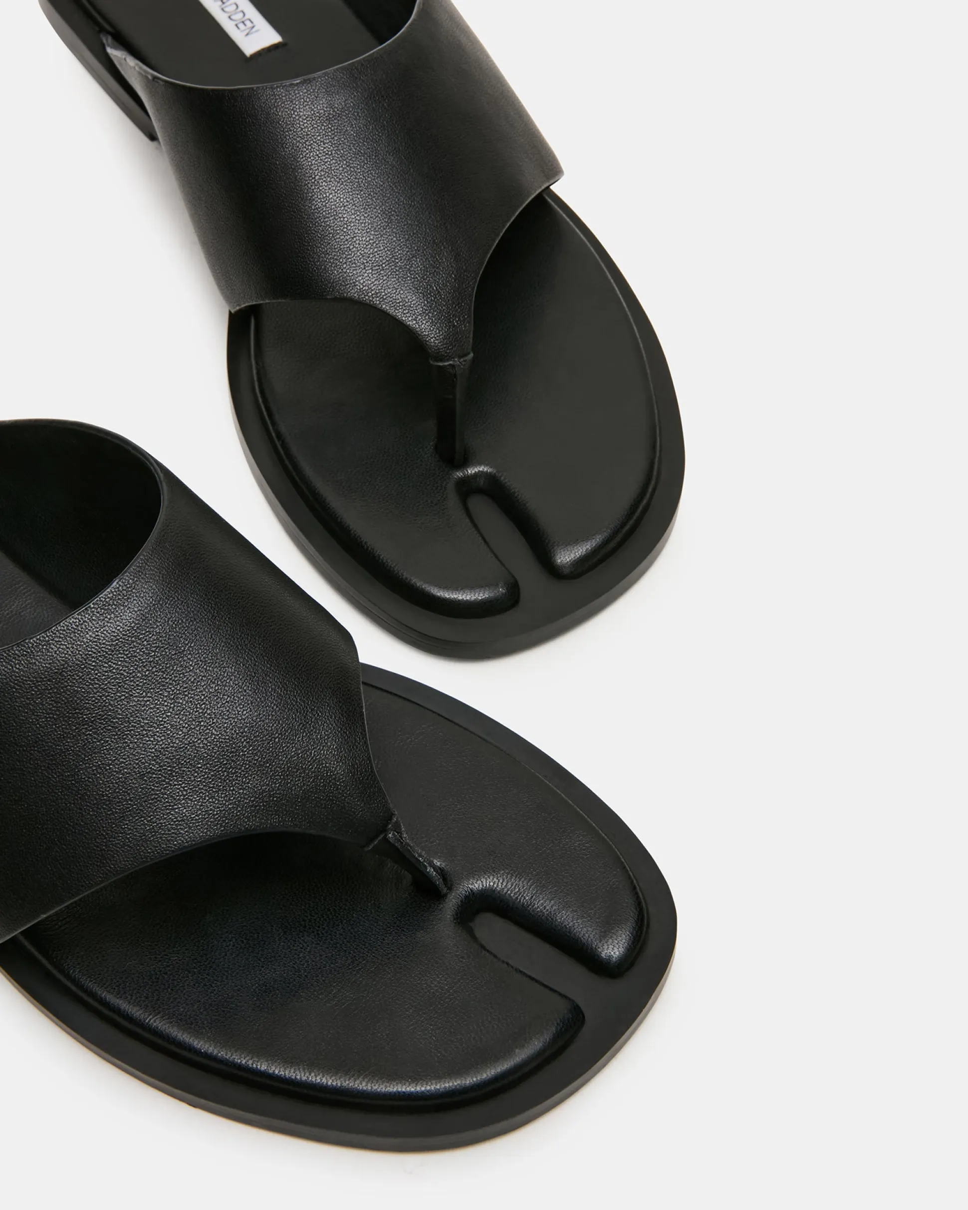 Illia Black Leather