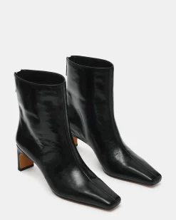 Jamiyah Black Leather