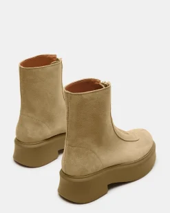 Jones Tan Suede