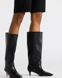 Lander Black Leather