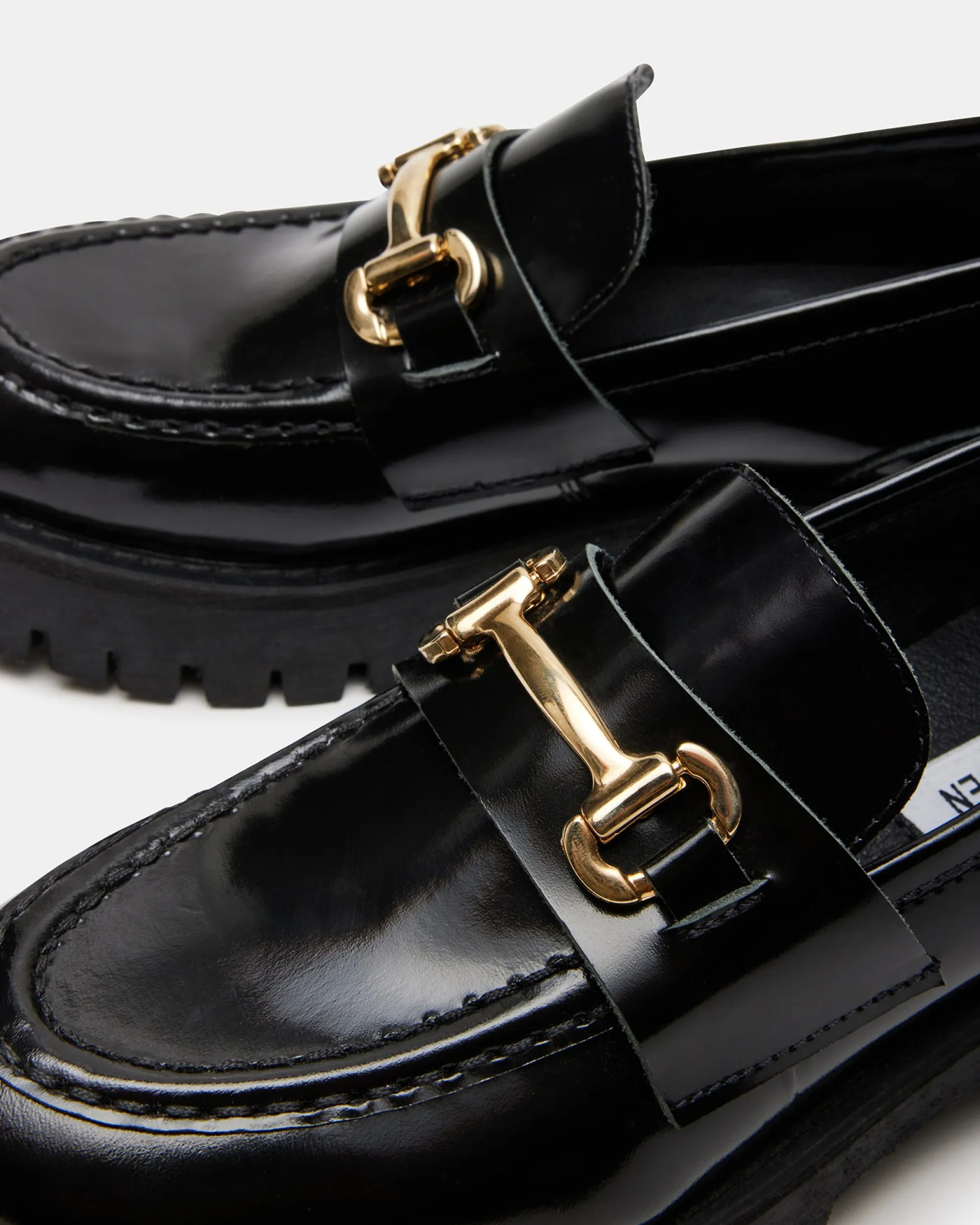Lando Black Leather