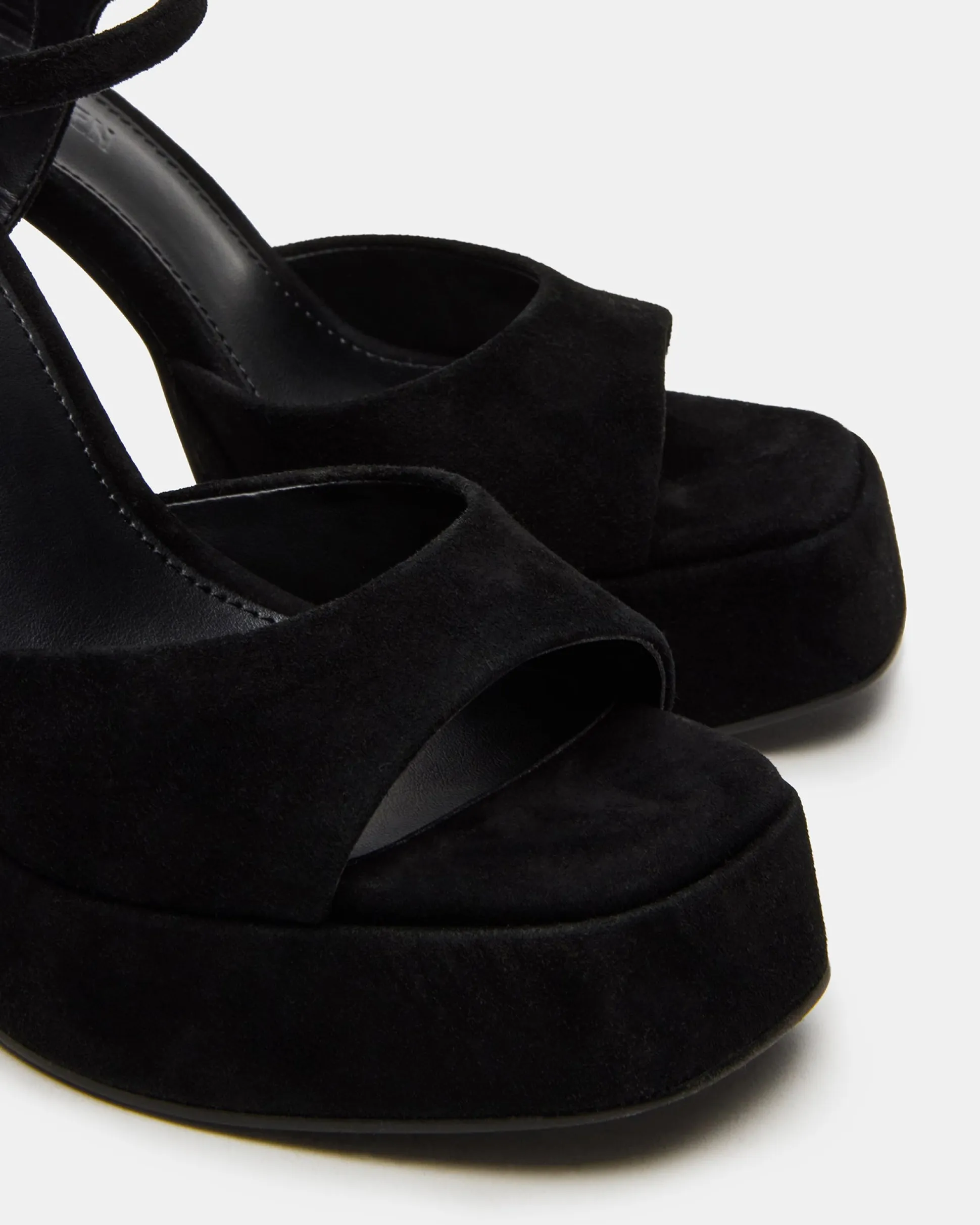 Liandra Black Suede
