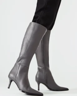 Lingo Grey Leather