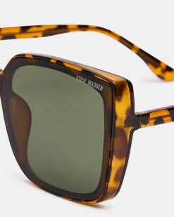 Malerie Sunglasses Tortoise