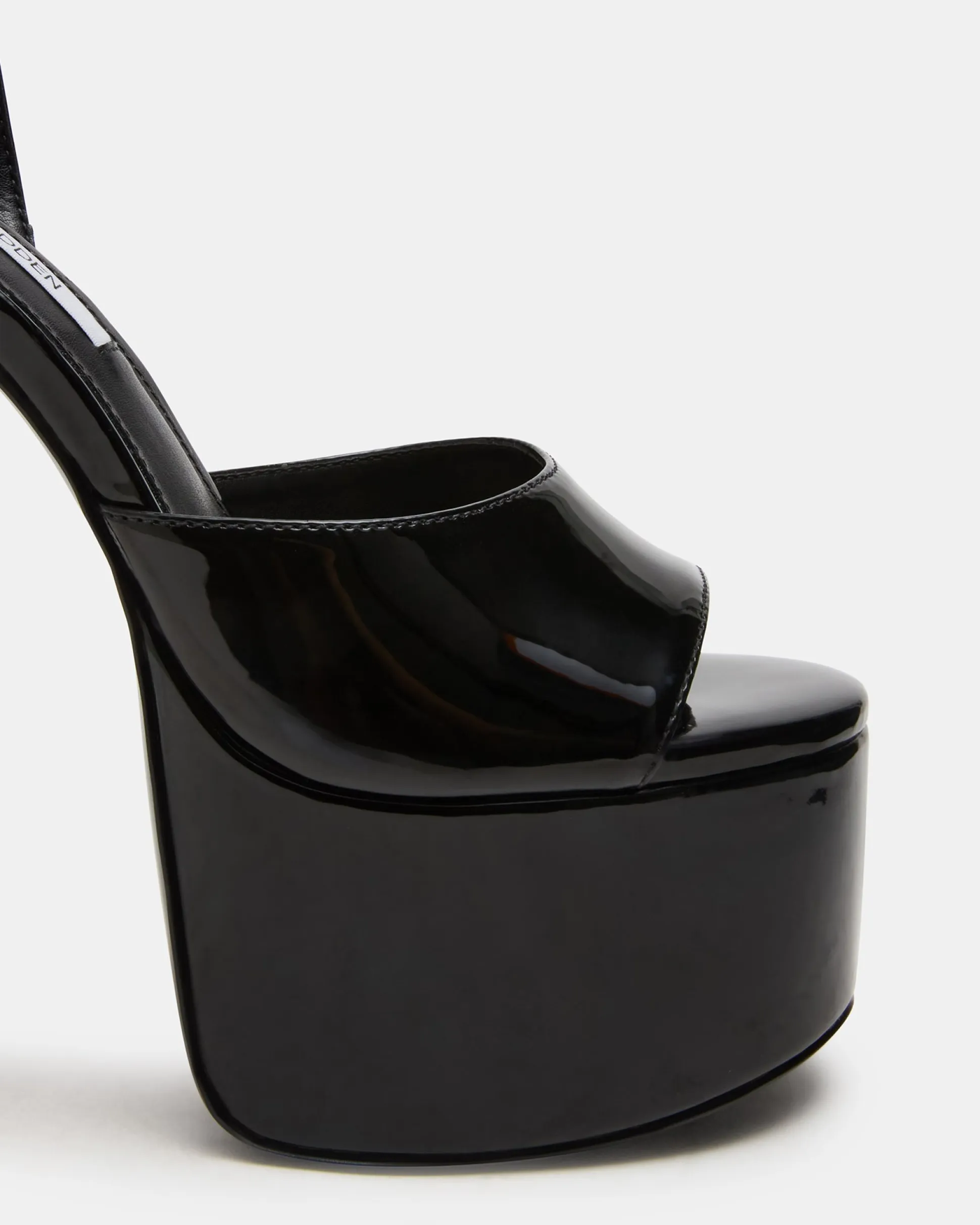 Olyssia Black