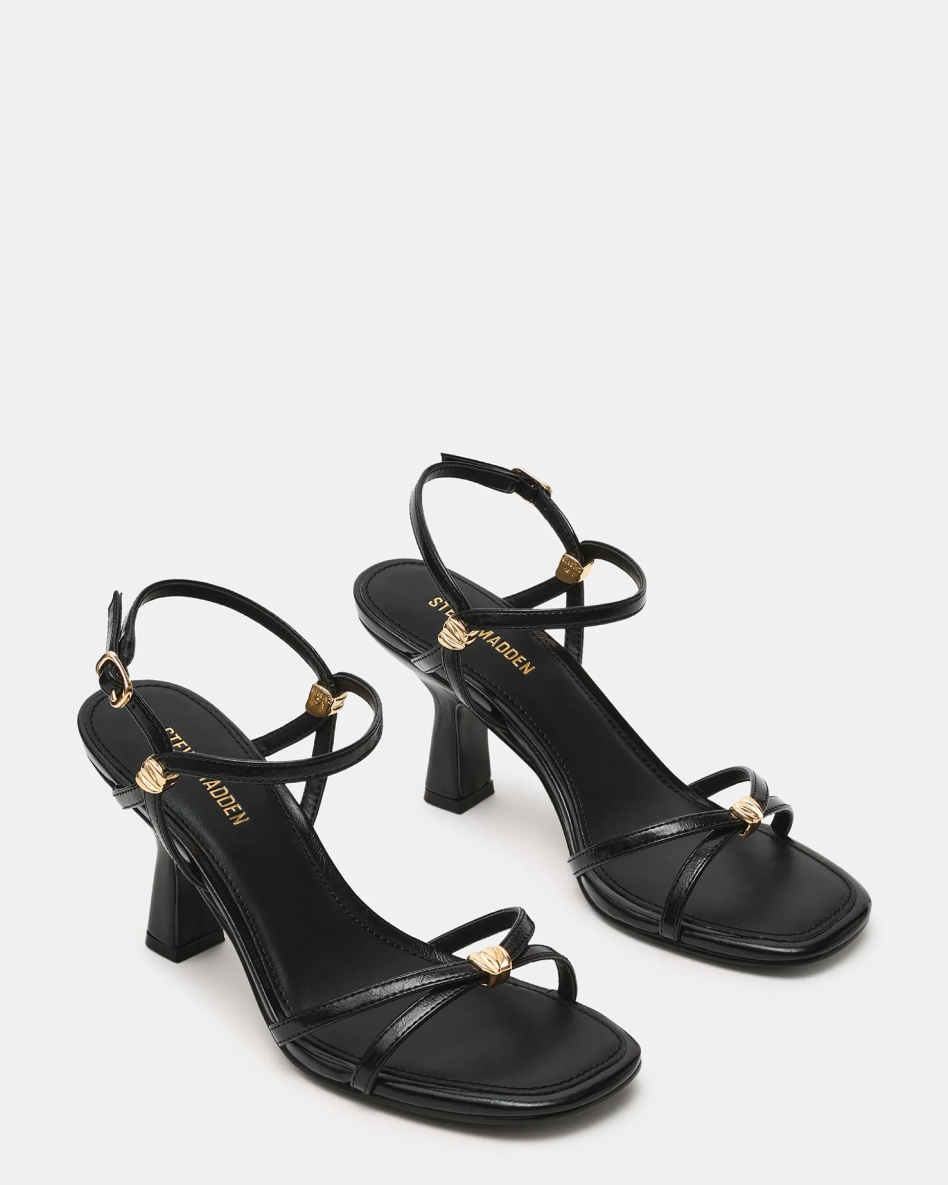 Posy Black