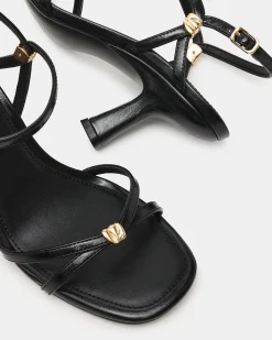 Posy Black