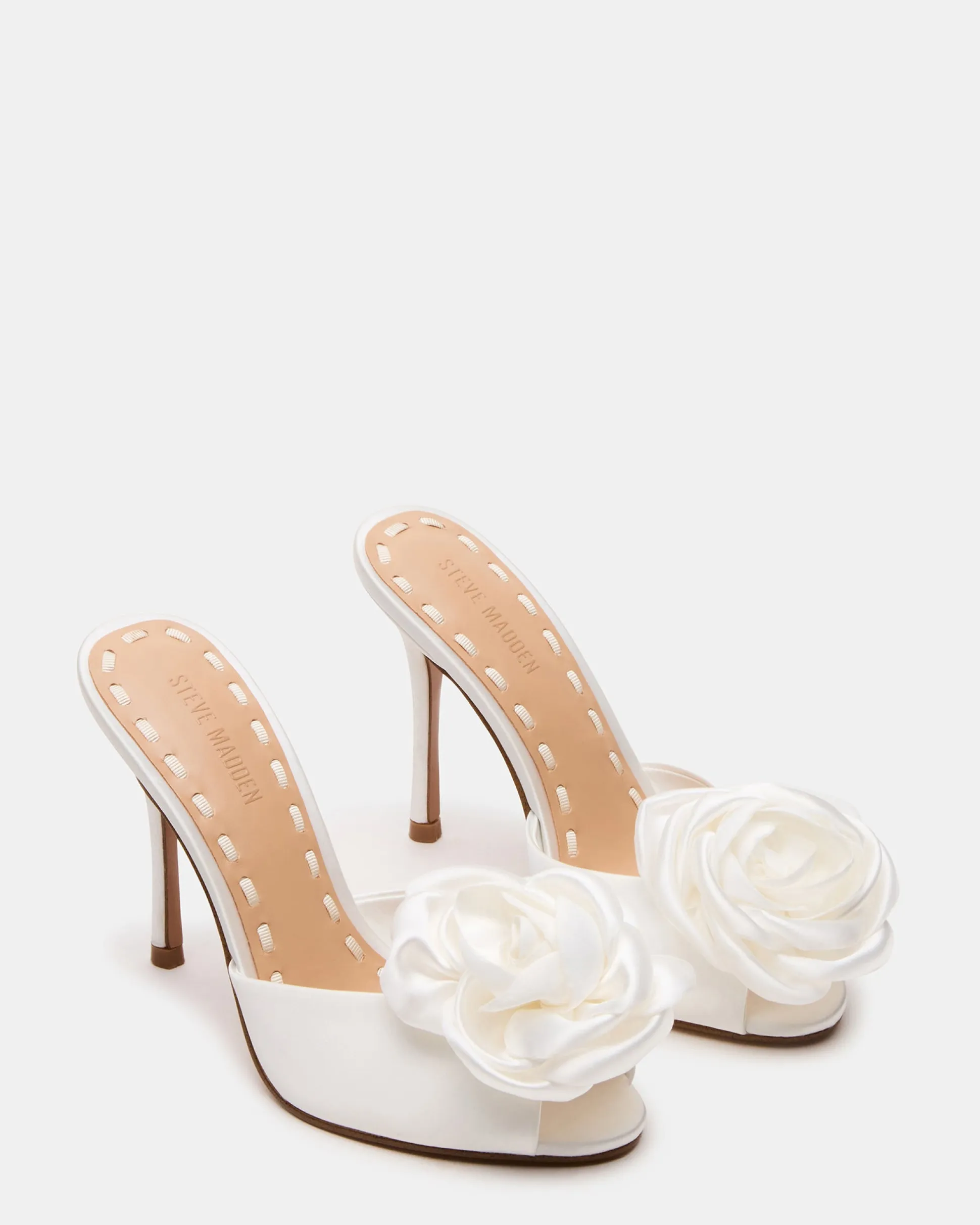 Priya Flower Ivory Satin