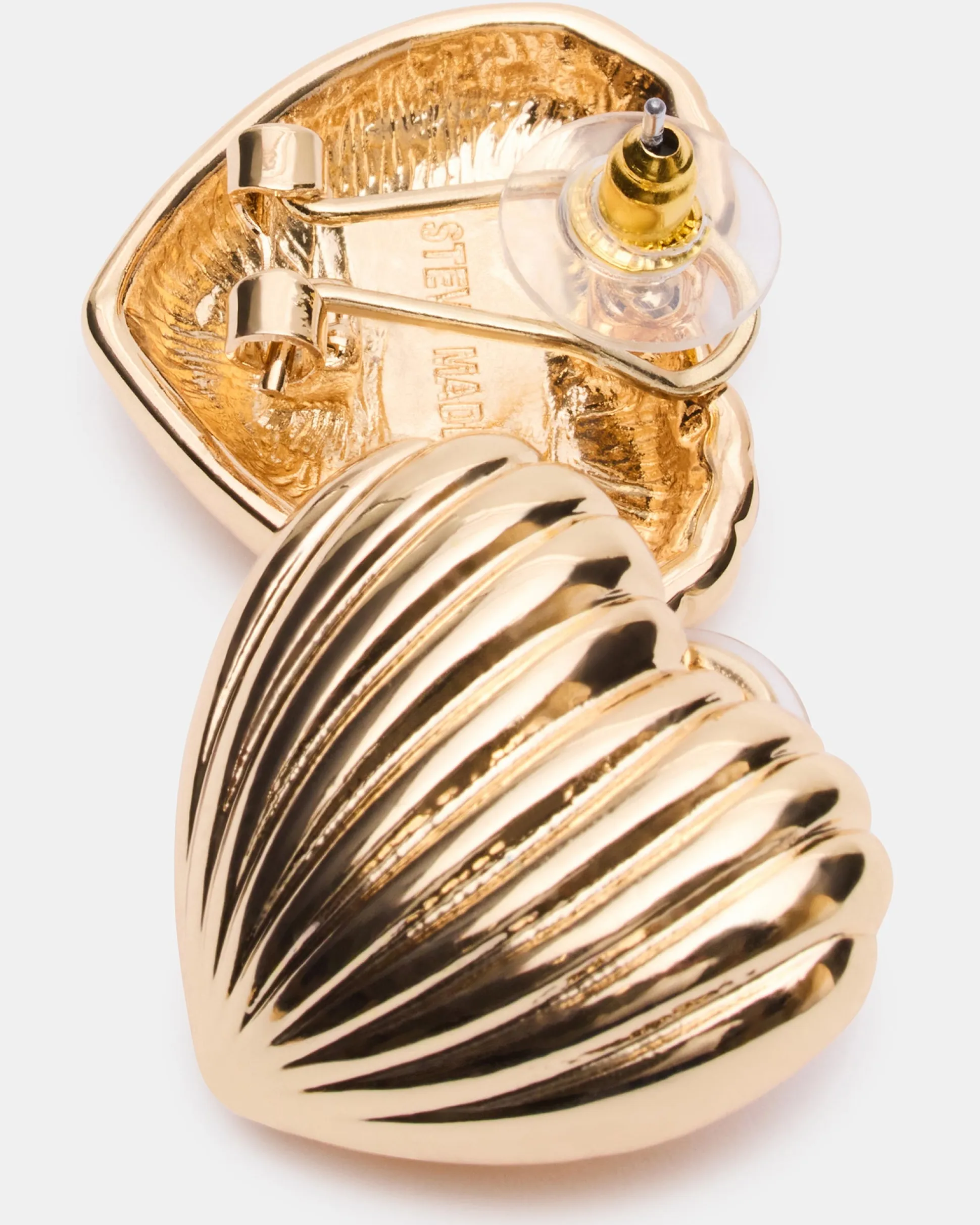 Ribbed Heart Earrings Gold