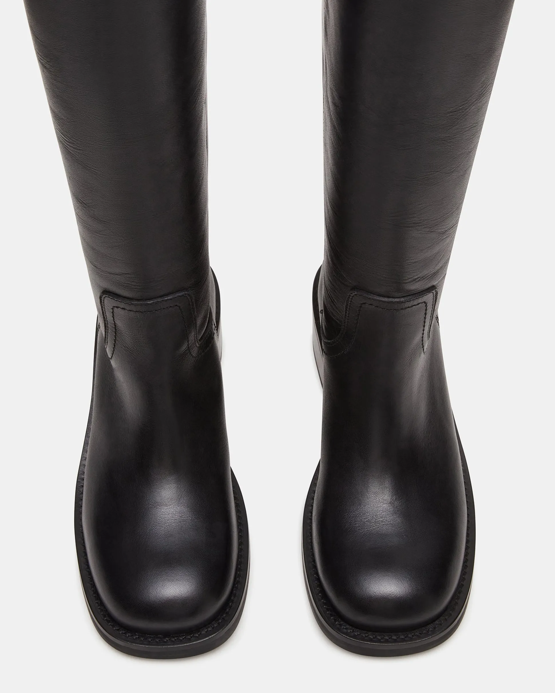 Riggs Black Leather