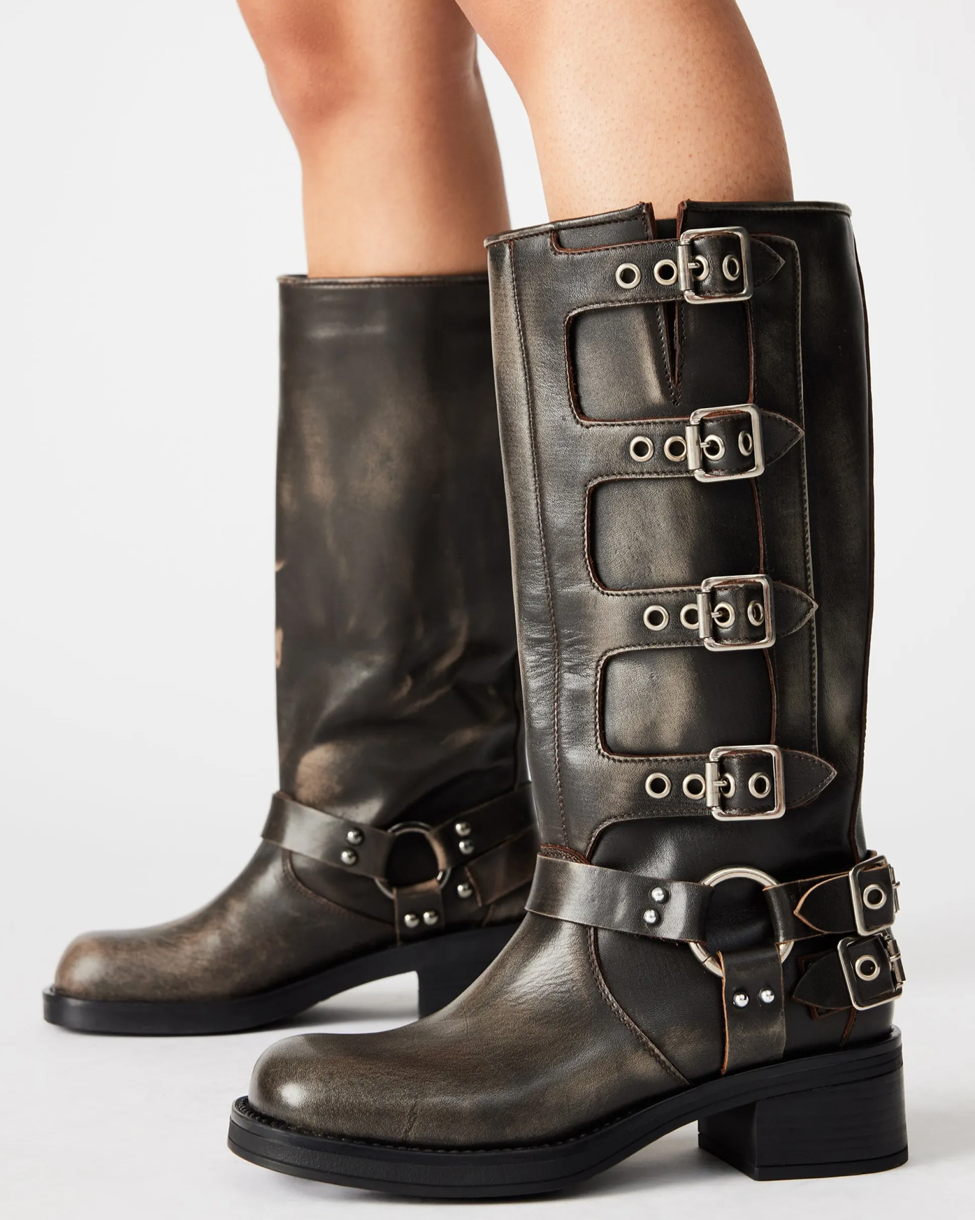 Rocky Brown Distressed