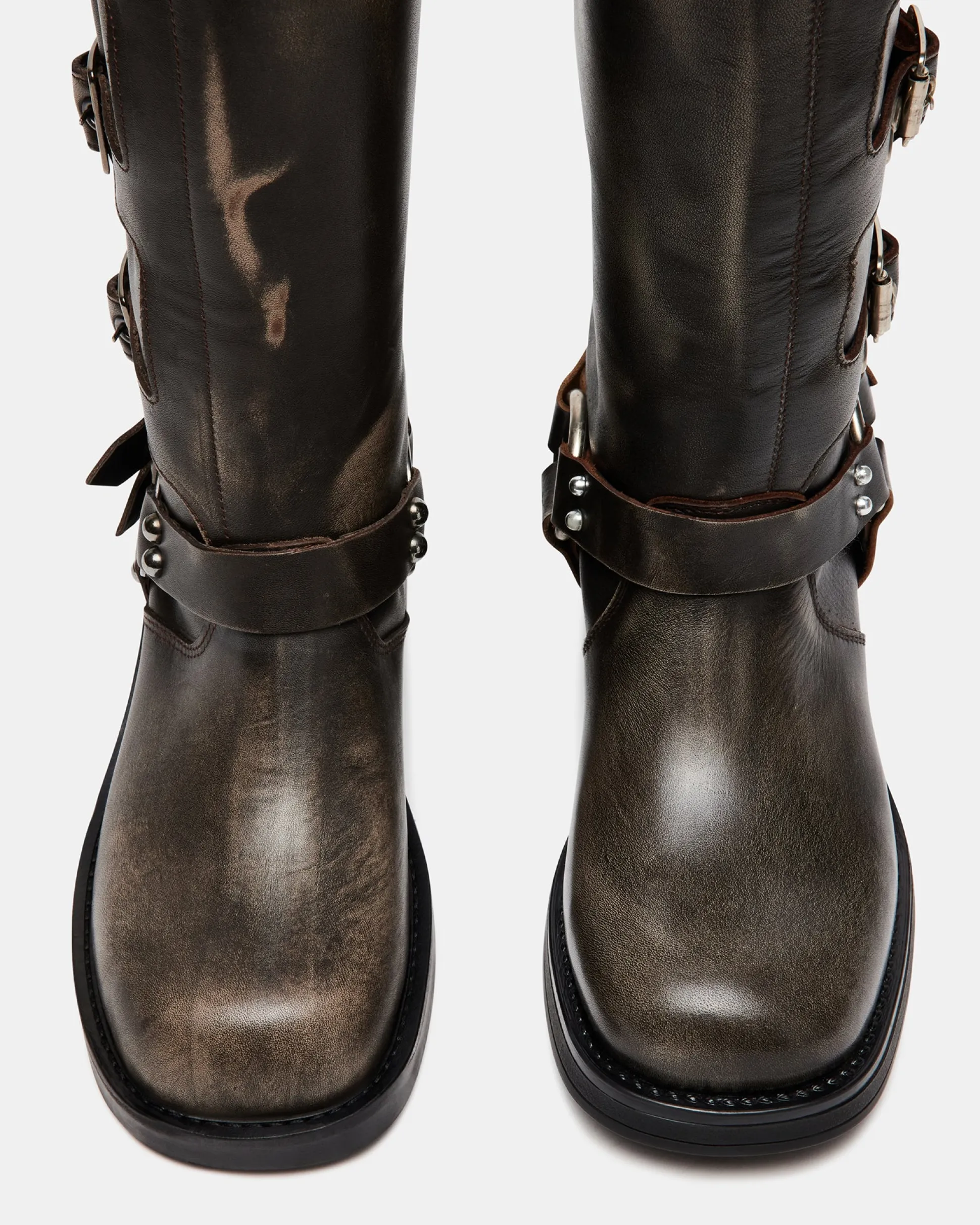 Rocky Brown Distressed