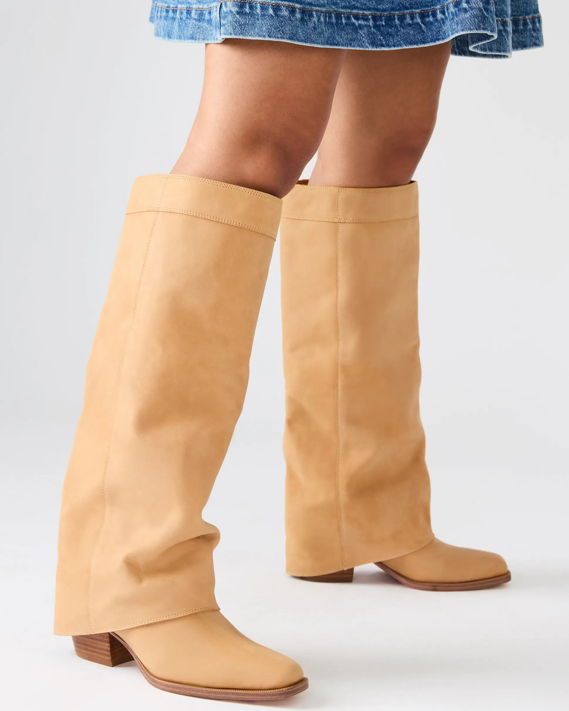 Winnick Banana Leather