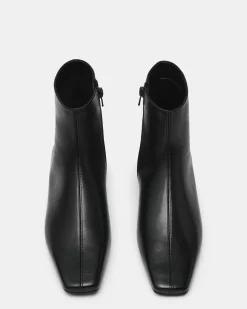 Zami Black Leather